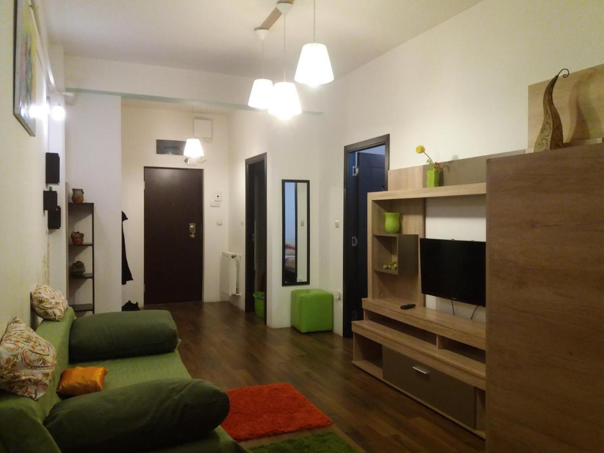 Intim Studio Flat Arad Dış mekan fotoğraf
